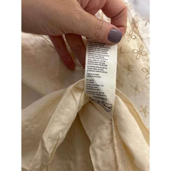 NWT BOHO eyelet Ivory Free People Malina Maxi Dress Size Large $198 MSRP - Picture 7 of 11